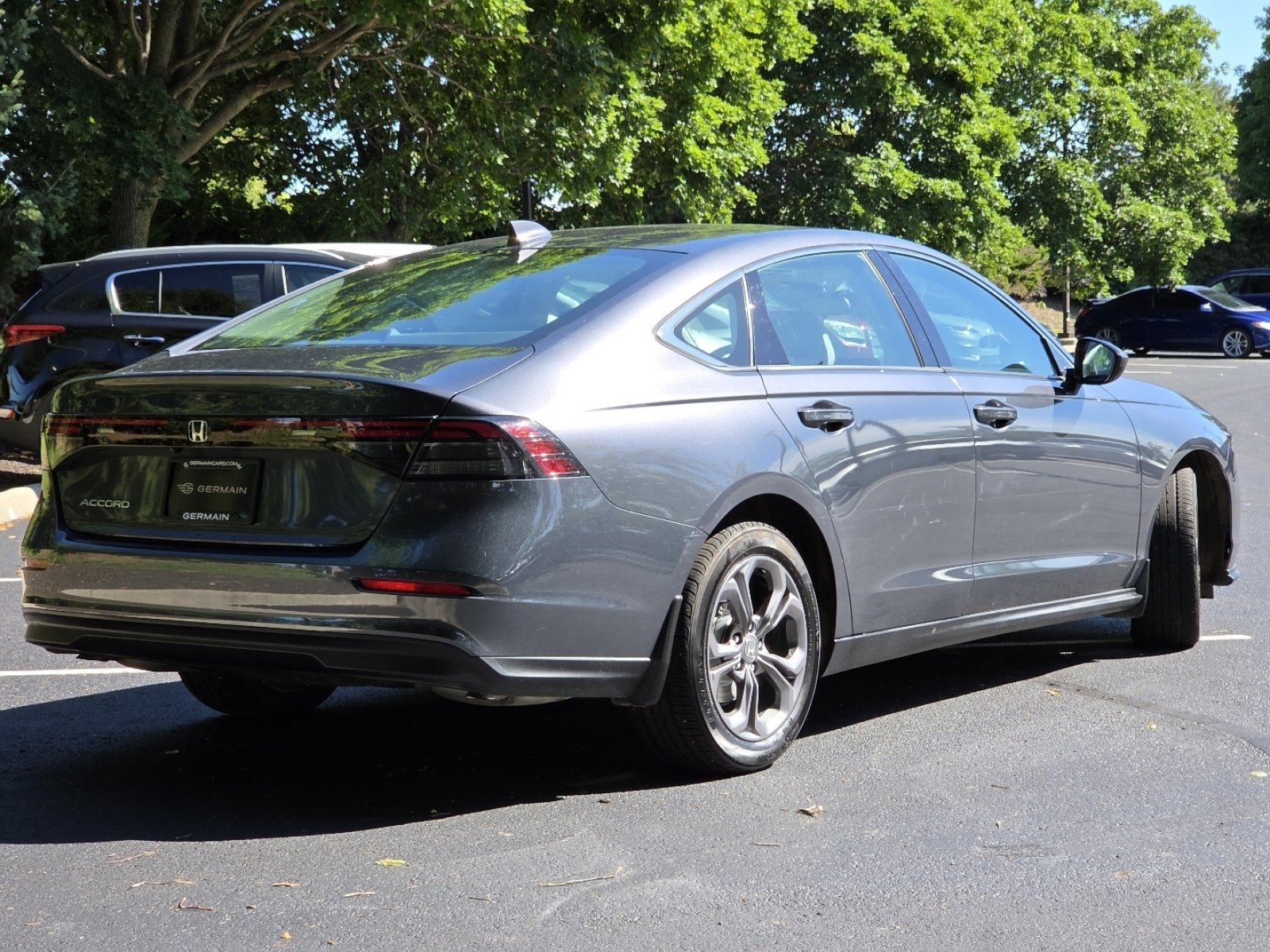 Certified 2023 Honda Accord EX image 21