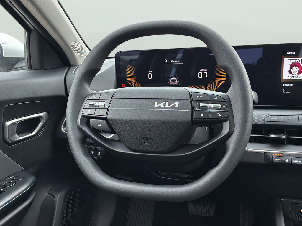 New 2026 Kia K4 FWD image 19