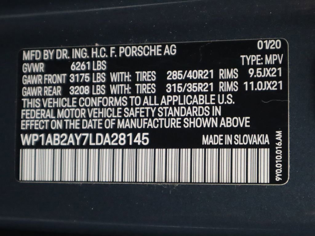 Used 2020 Porsche Cayenne S image 36