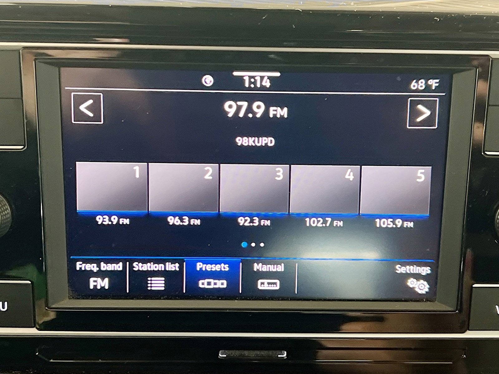 Used 2024 Volkswagen Taos S FWD image 10