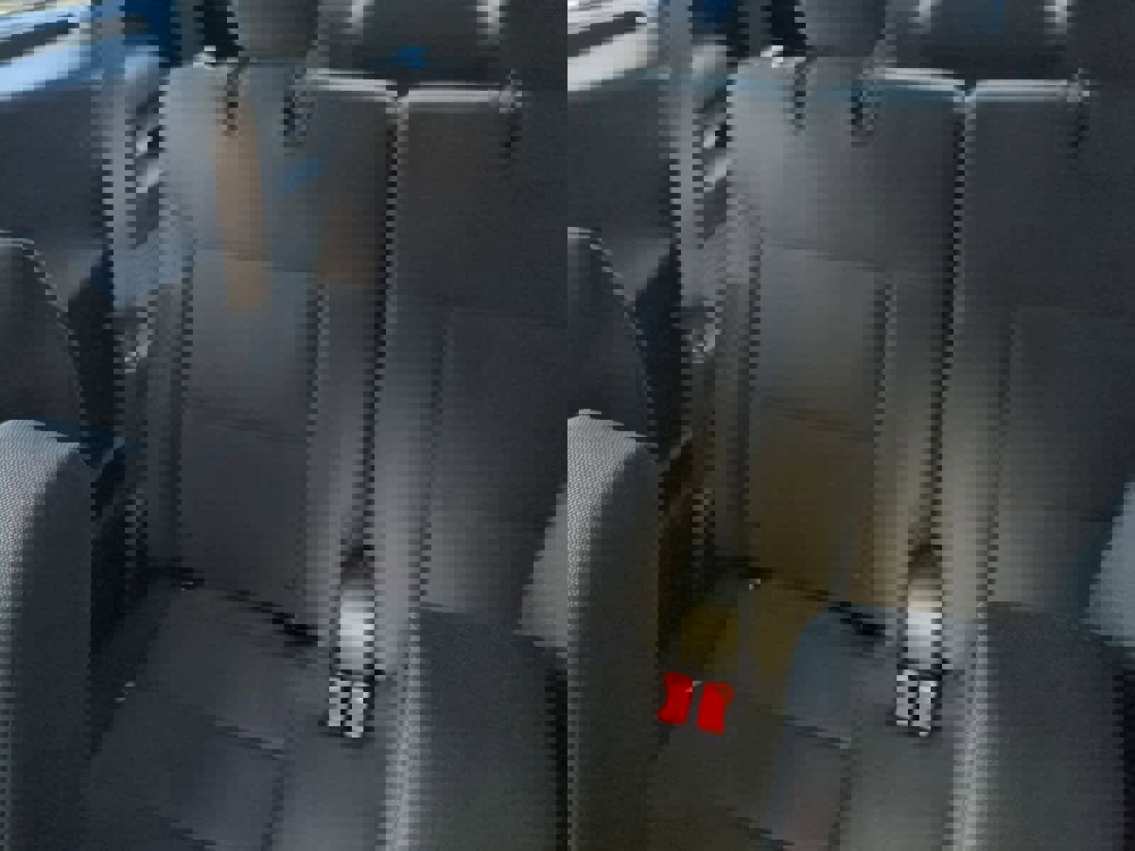 Used 2023 Ford Explorer XLT image 22