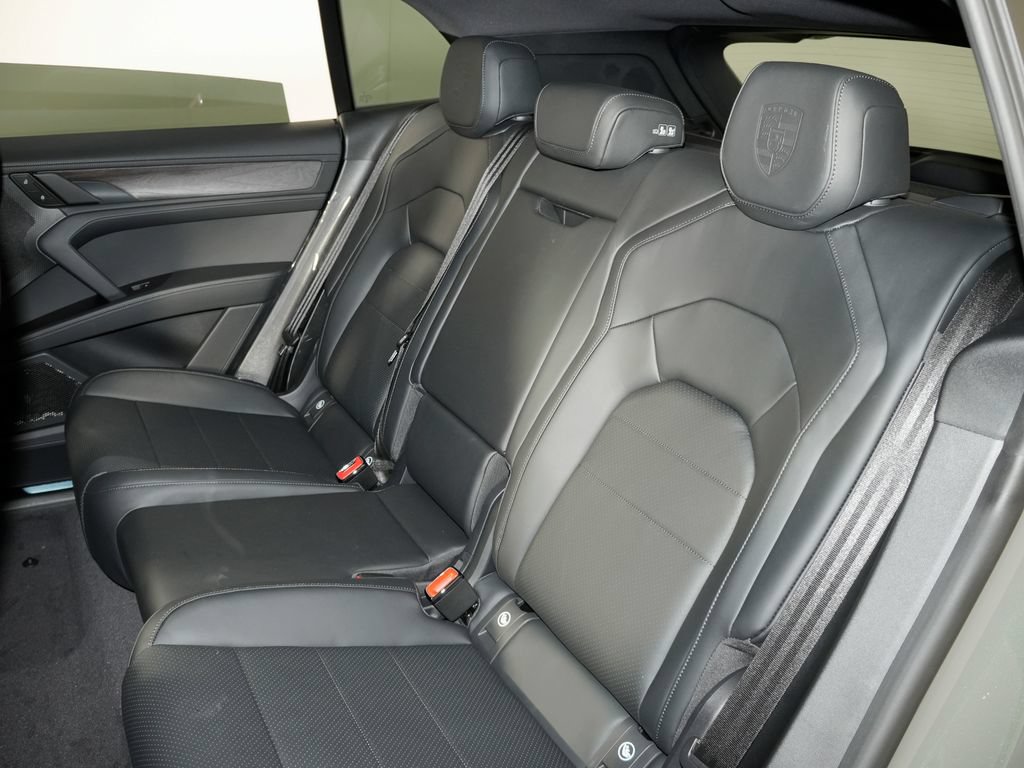New 2026 Porsche Cayenne S AWD/4WD image 40