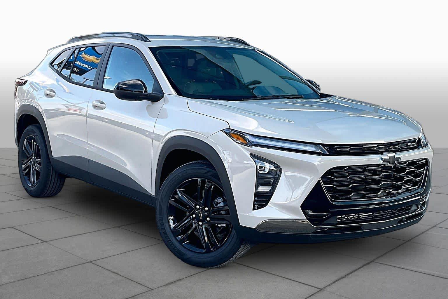 New 2026 Chevrolet Trax ACTIV w/ Driver Confidence Package FWD image 2