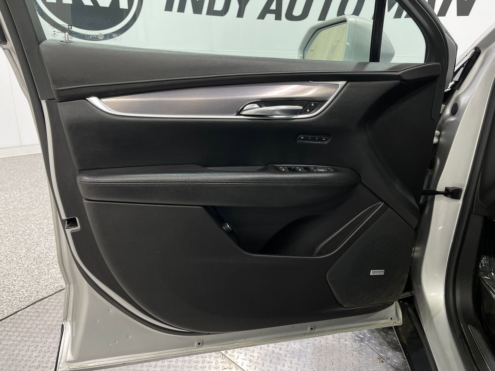 Used 2017 Cadillac XT5 Luxury image 14