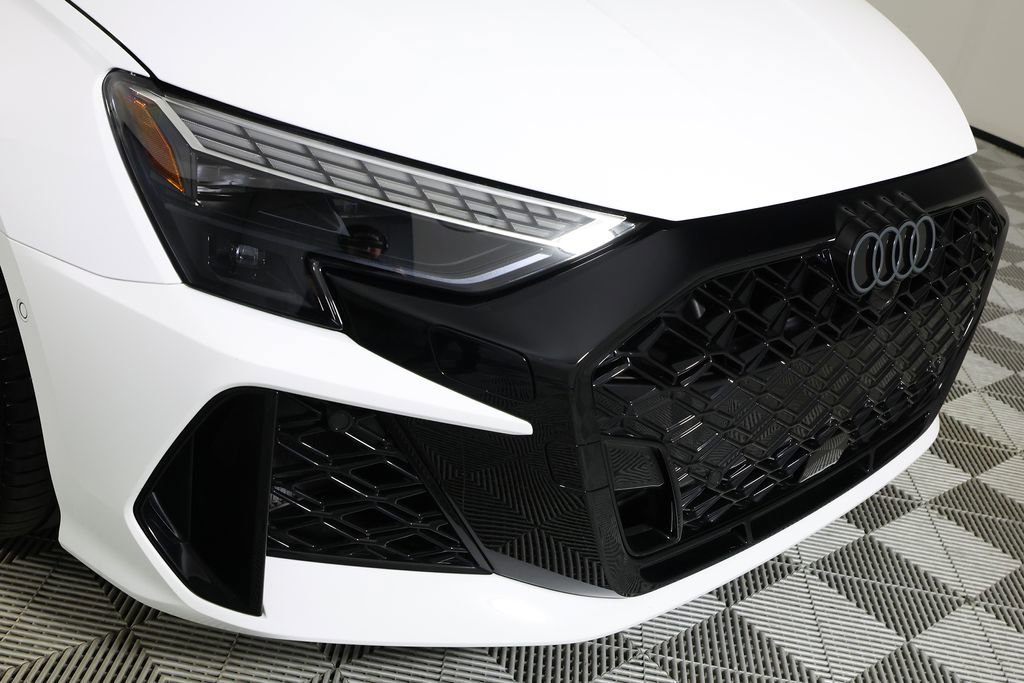 Used 2025 Audi RS 3 image 40