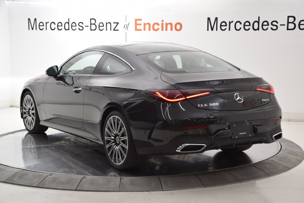 New 2026 Mercedes-Benz CLE 300 4MATIC Coupe image 4