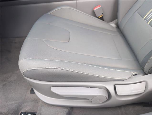 New 2026 Hyundai Elantra Sport image 4