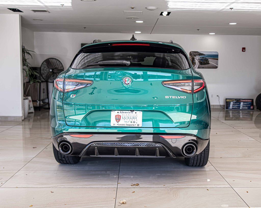 New 2025 Alfa Romeo Stelvio Sprint image 13