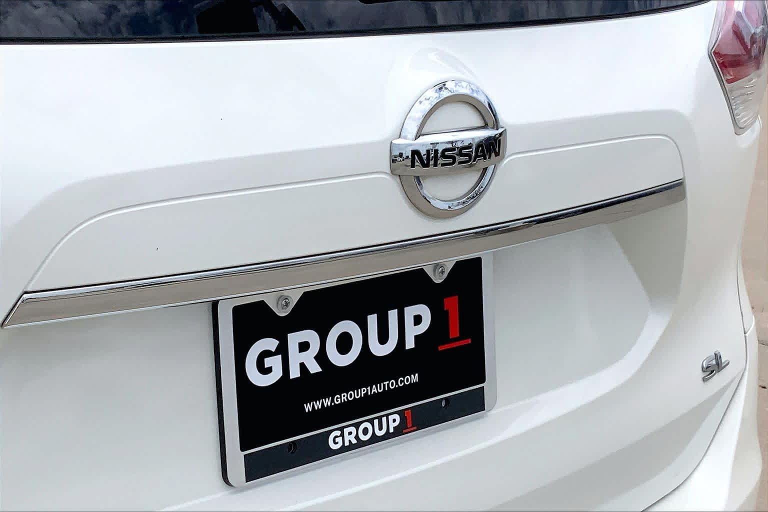 Used 2016 Nissan Rogue SL w/ SL Premium Package FWD image 31