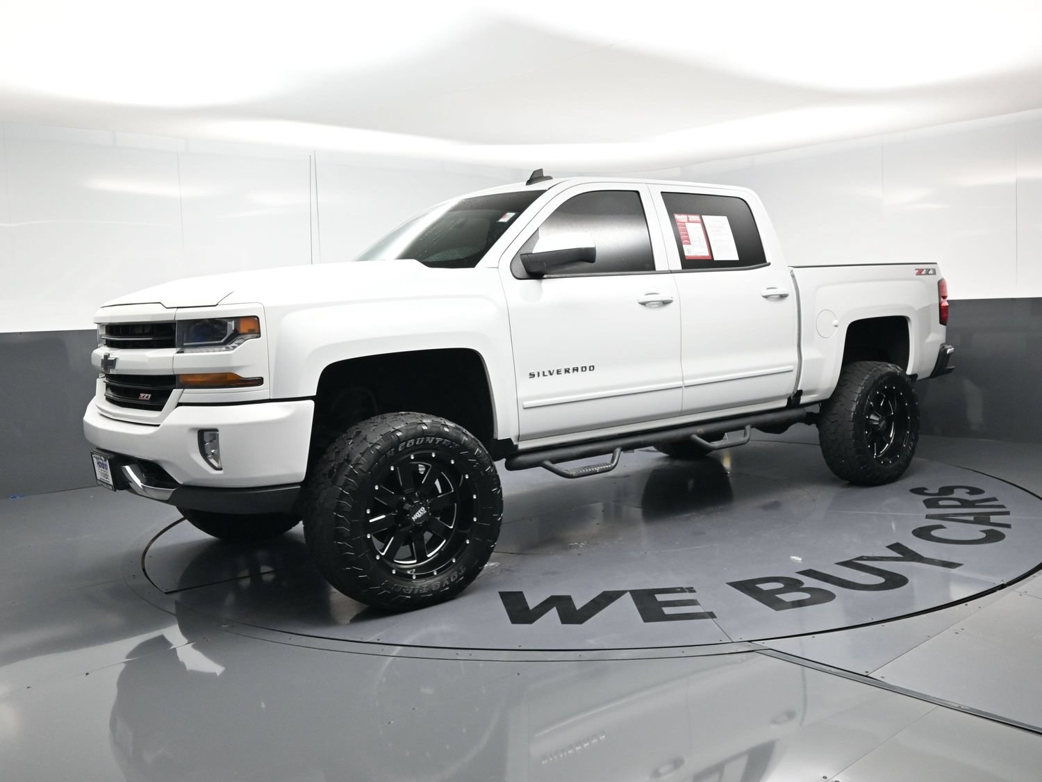 Used 2018 Chevrolet Silverado 1500 LT w/ All Star Edition AWD/4WD image 11