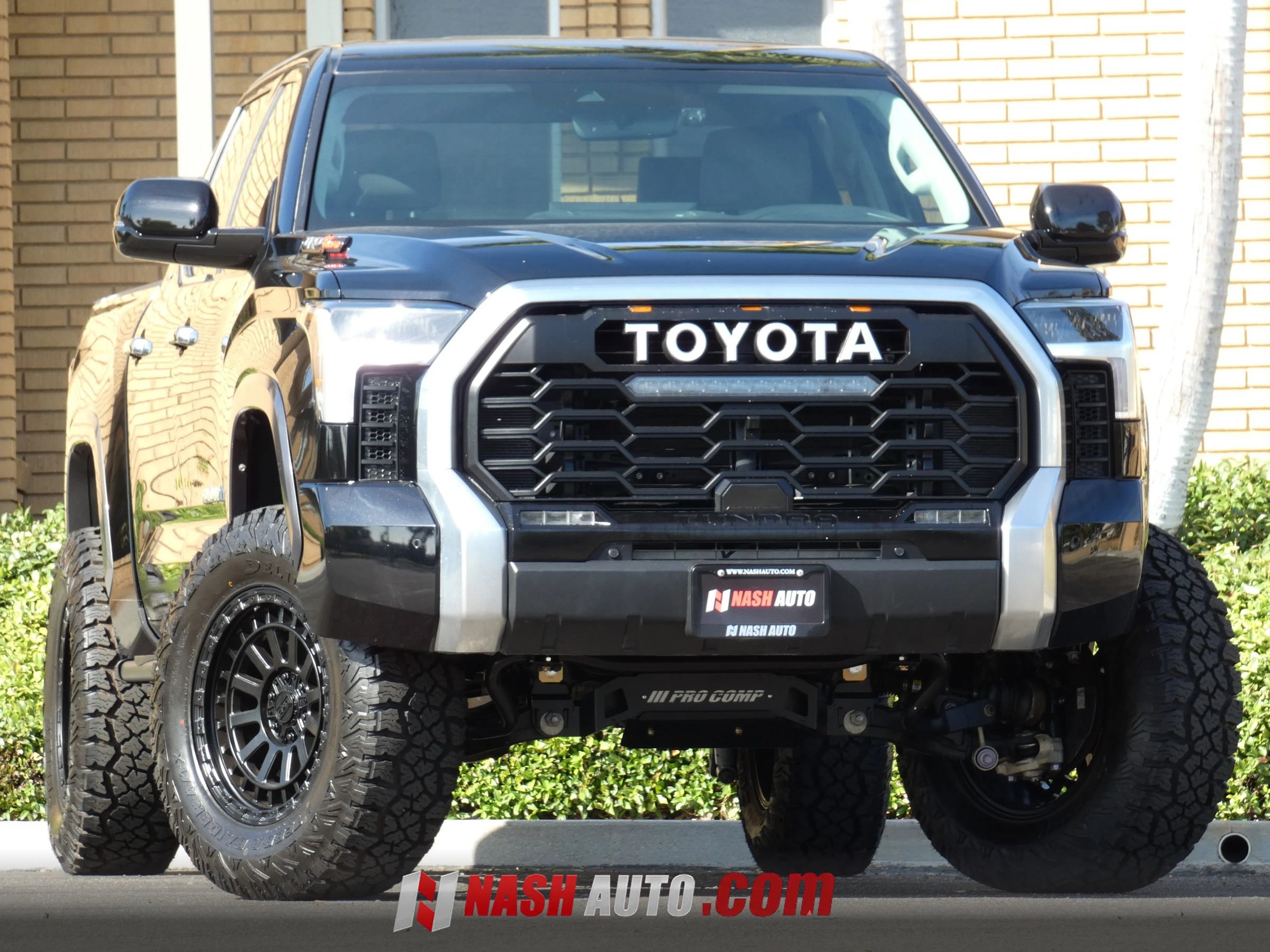 Used 2024 Toyota Tundra Limited w/ Power Package