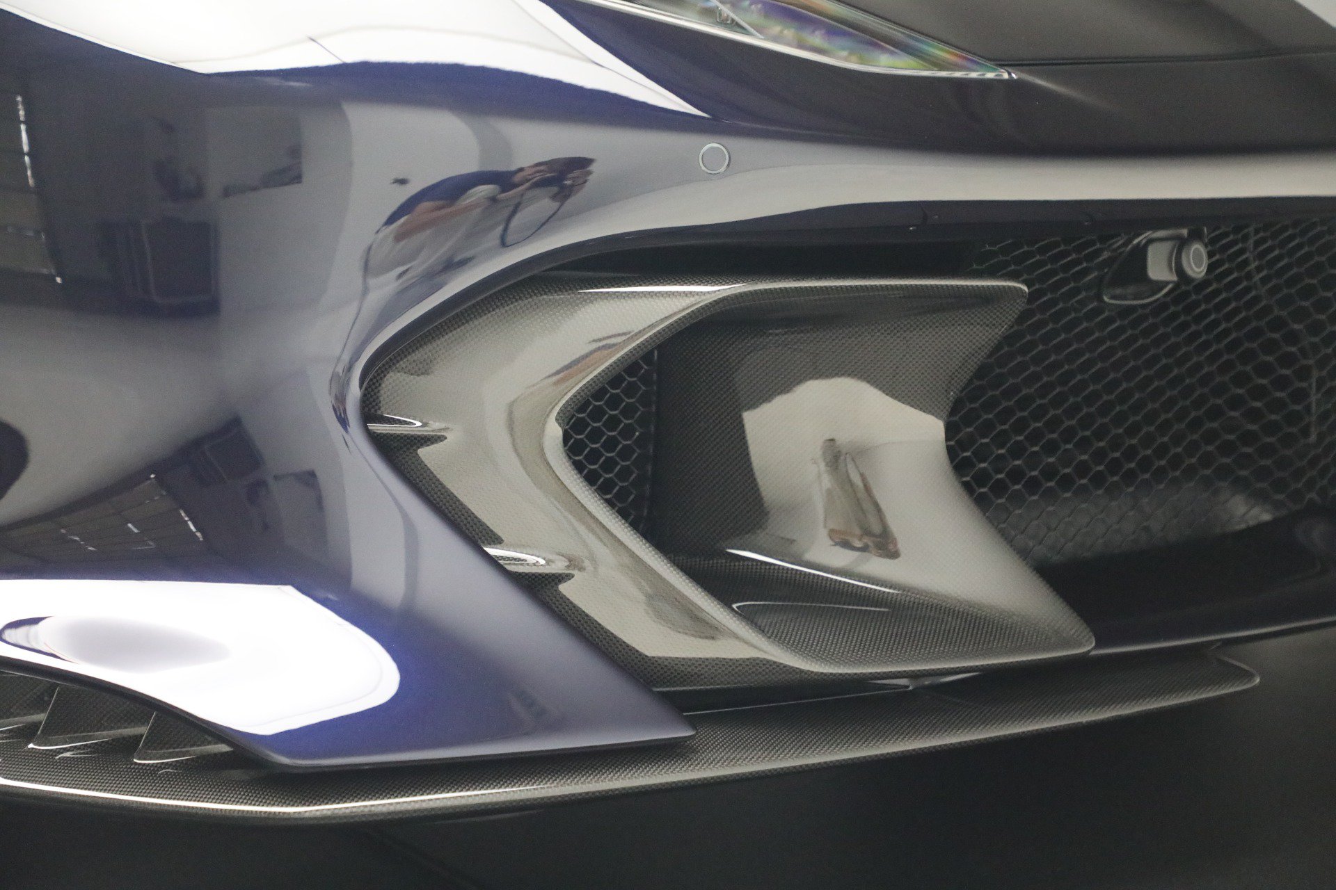 Certified 2022 Ferrari 812 Competizione RWD image 33