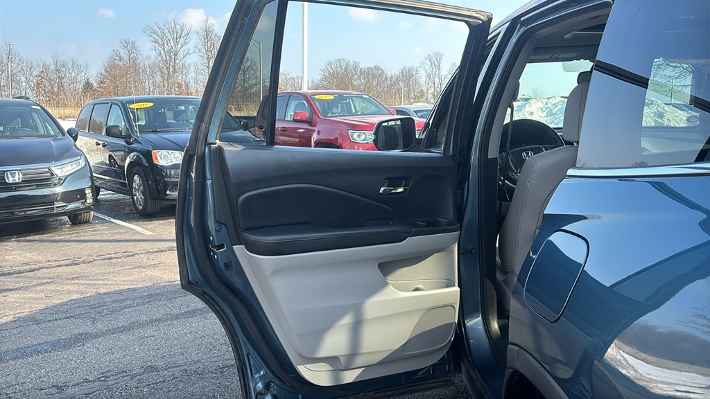 Used 2018 Honda Pilot EX-L image 28