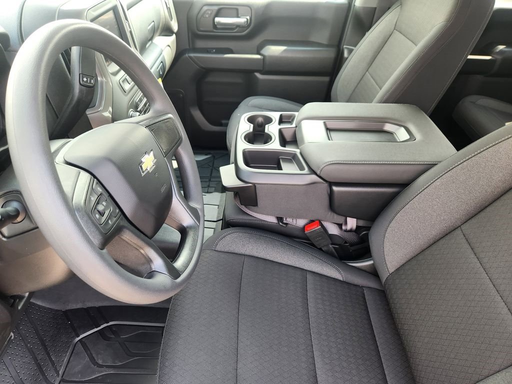 New 2026 Chevrolet Silverado 2500 Custom w/ Custom Value Package AWD/4WD image 13