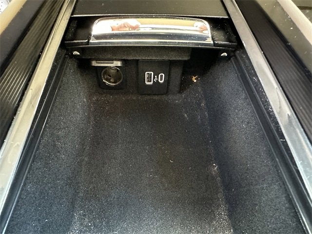 Certified 2022 Lincoln Corsair AWD w/ Equipment Group 101A image 25