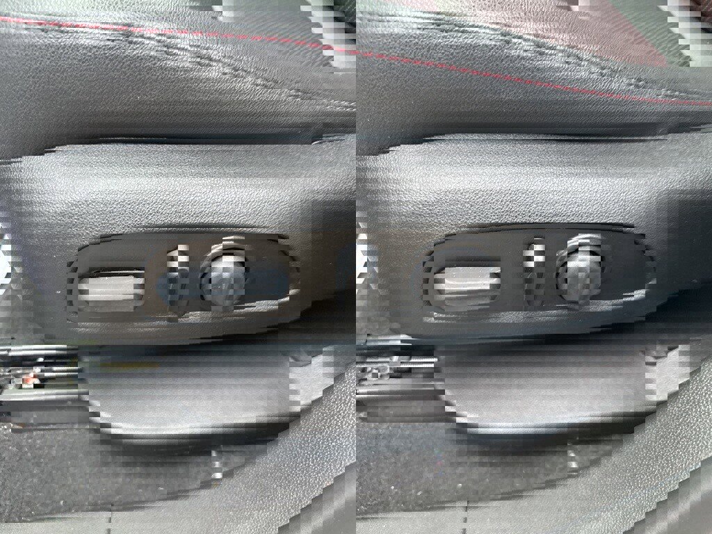 Used 2023 Chevrolet Blazer RS w/ Driver Confidence II Package image 19