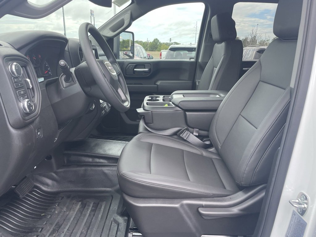 New 2025 GMC Sierra 2500 Pro w/ Convenience Package image 10