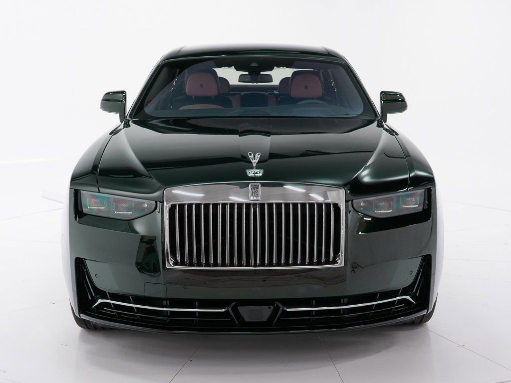 Used 2025 Rolls-Royce Ghost image 8