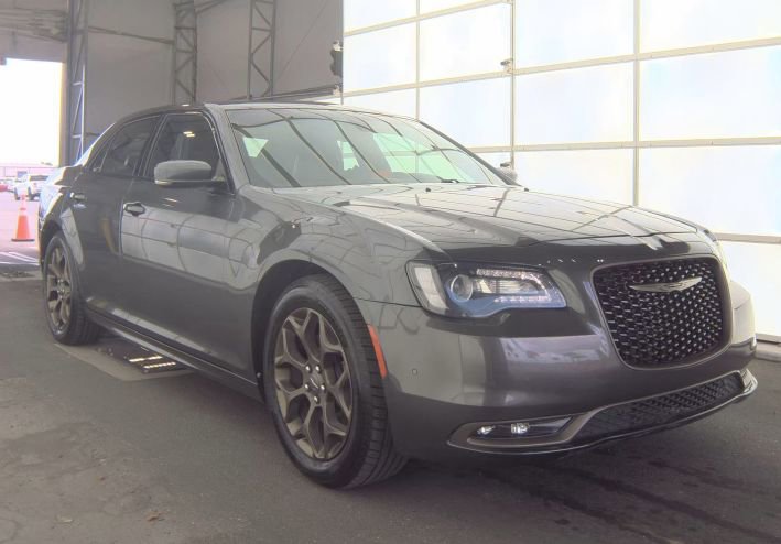 Used 2016 Chrysler 300 S w/ 300S Premium Group AWD/4WD image 4