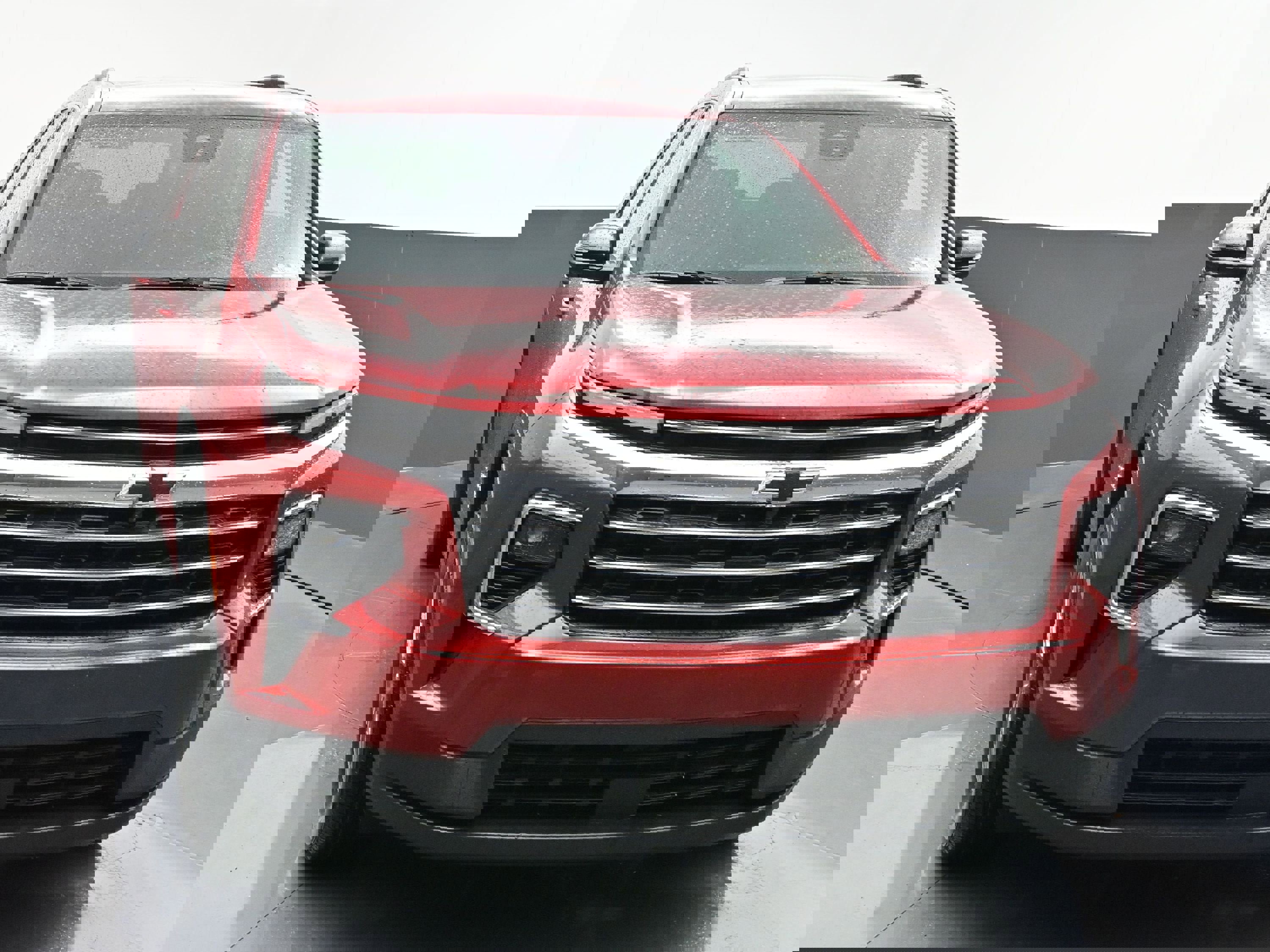 New 2026 Chevrolet Traverse LT FWD image 2