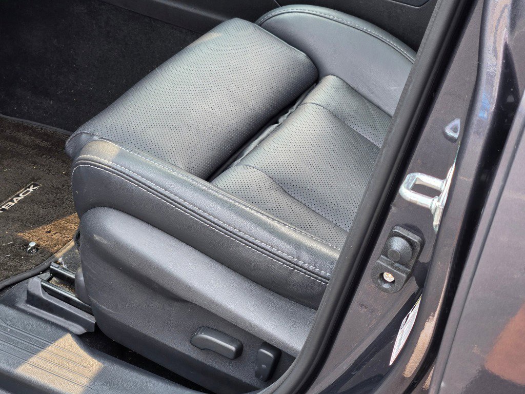 Used 2023 Subaru Outback Limited w/ Tech Package 2 image 23