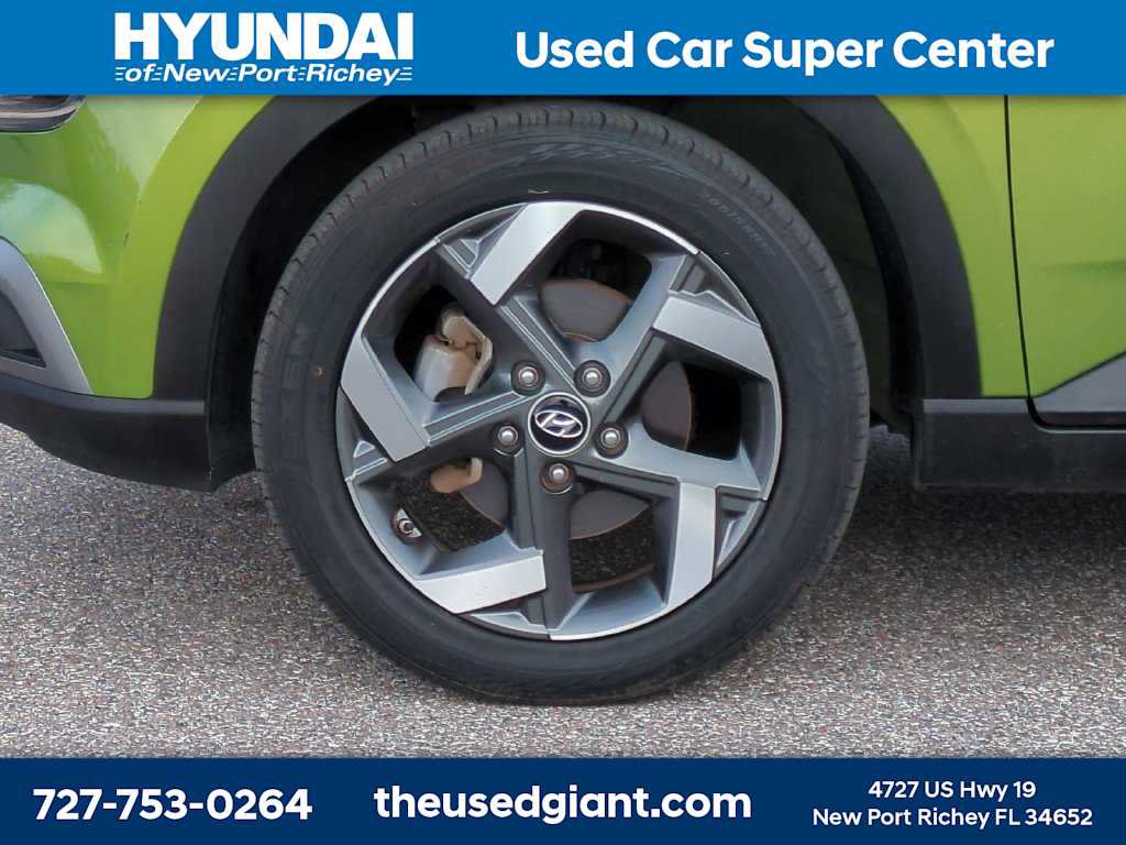 Certified 2023 Hyundai Venue SEL w/ Cargo Package FWD image 10