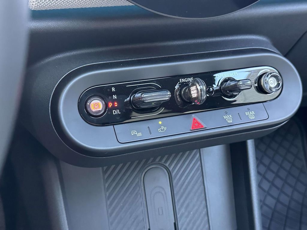 Used 2025 MINI Cooper S image 23