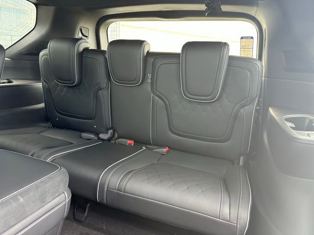 New 2026 INFINITI QX80 Autograph w/ Premium Cargo Package AWD/4WD image 31