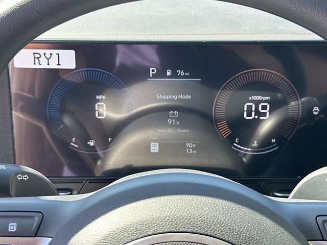 New 2027 Hyundai Kona SE FWD image 18