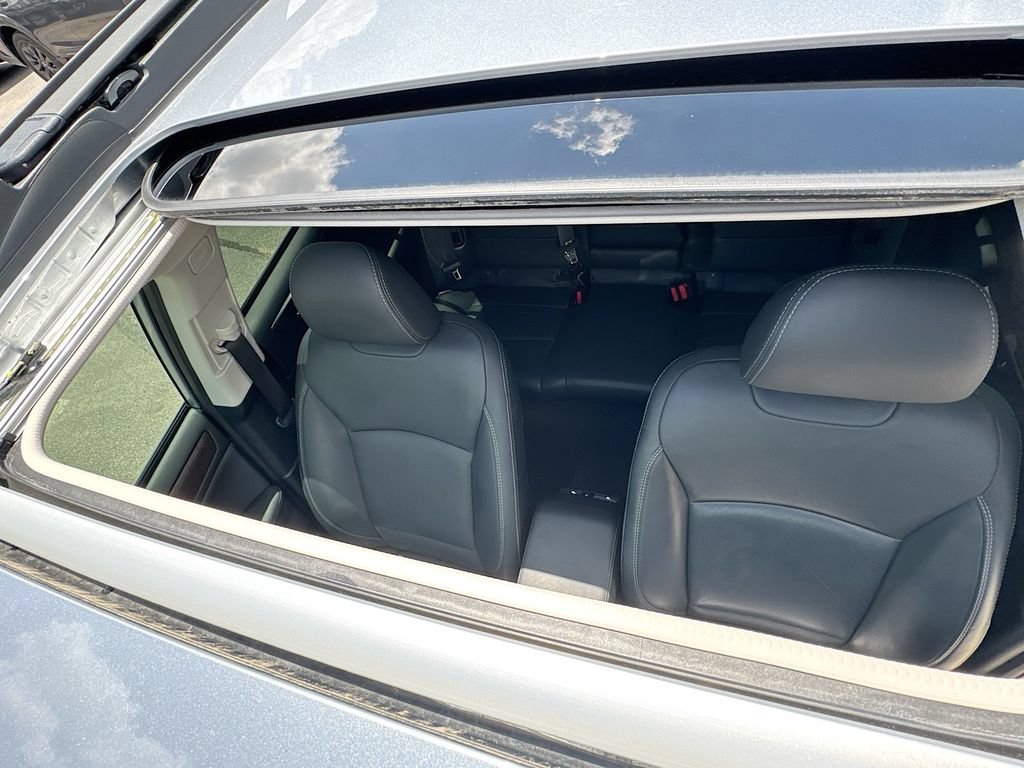 Used 2019 Subaru Outback 3.6R Limited w/ Popular Package #2 AWD/4WD image 27