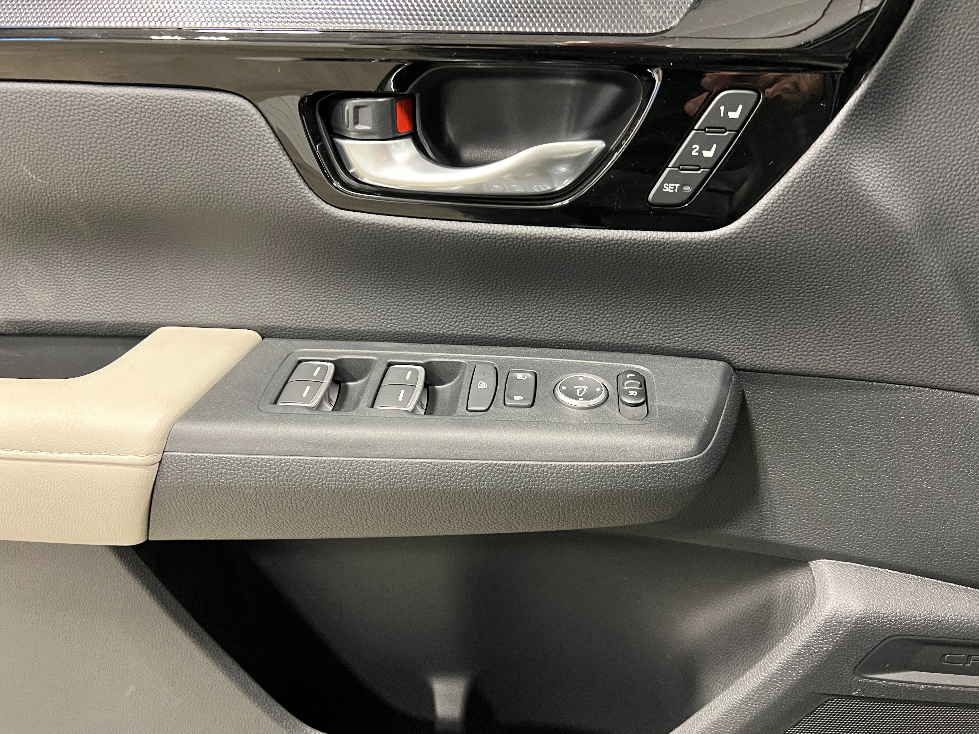 New 2025 Honda CR-V EX-L image 15