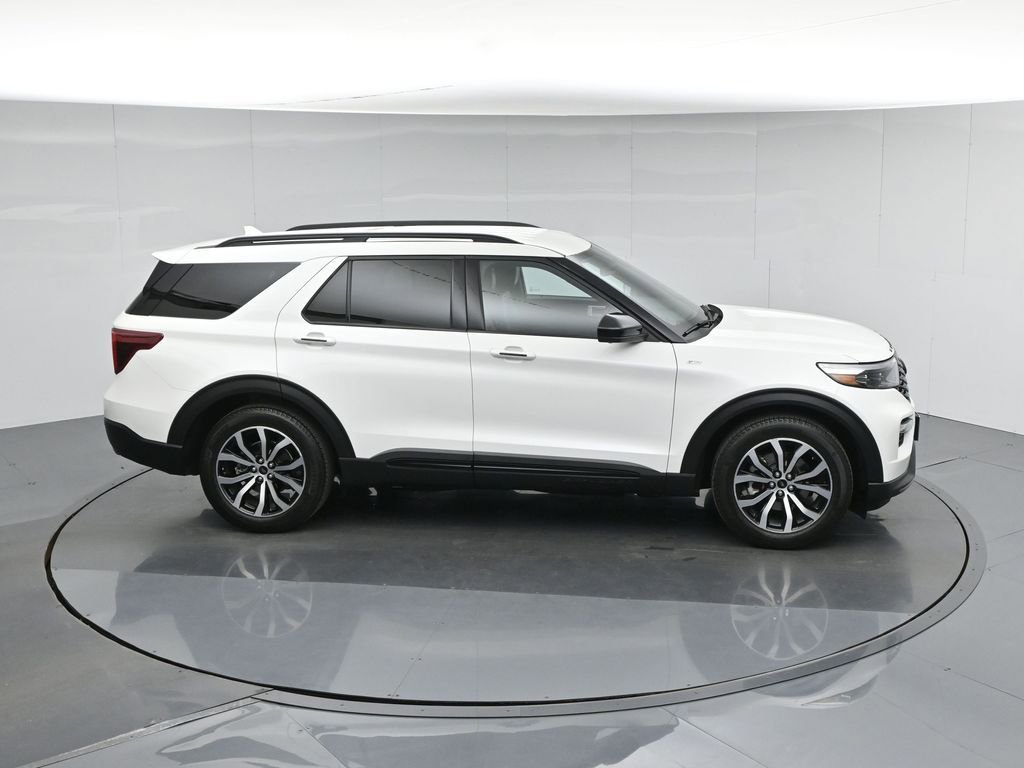 Used 2022 Ford Explorer ST-Line RWD image 60