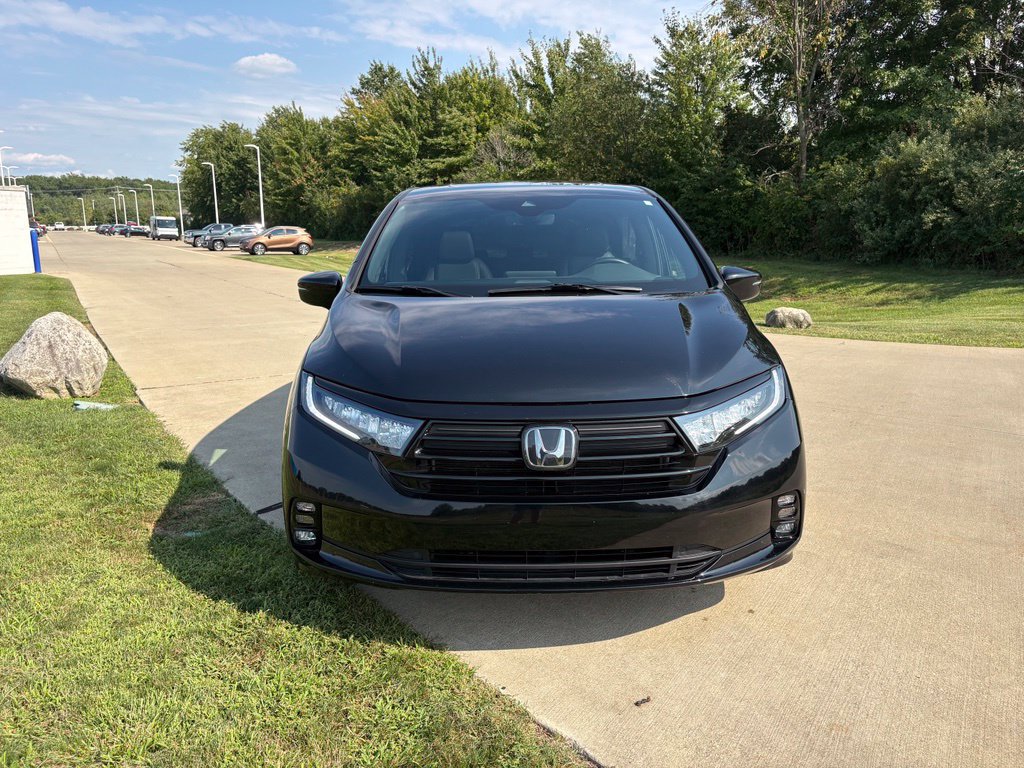 Used 2023 Honda Odyssey Sport image 12