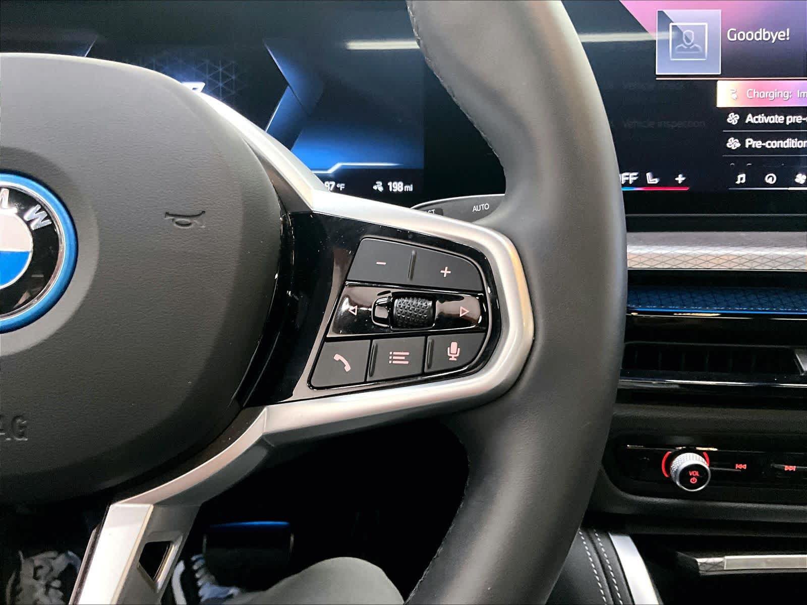 Used 2025 BMW i4 eDrive40 w/ M Sport Package RWD image 22