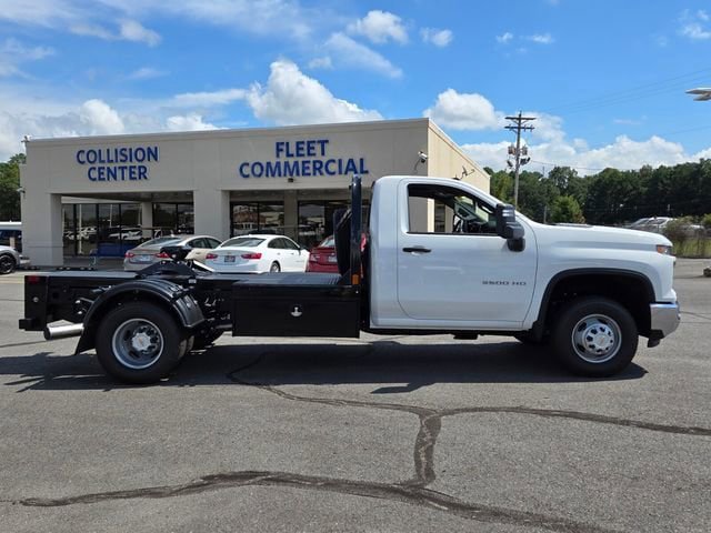 New 2025 Chevrolet Silverado 3500 W/T w/ WT Convenience Package image 2