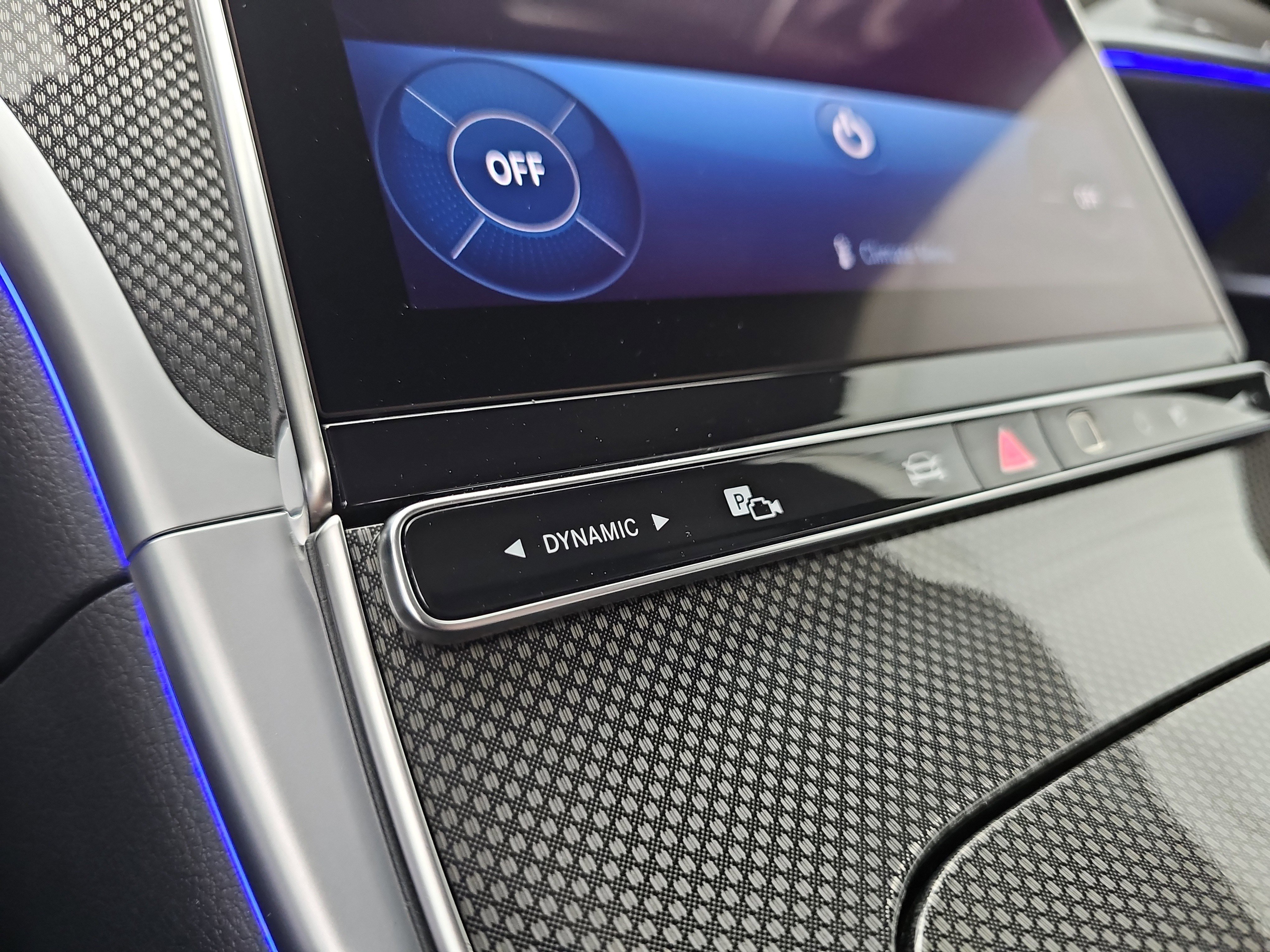 Certified 2024 Mercedes-Benz CLE 300 4MATIC Cabriolet w/ Night Package image 33