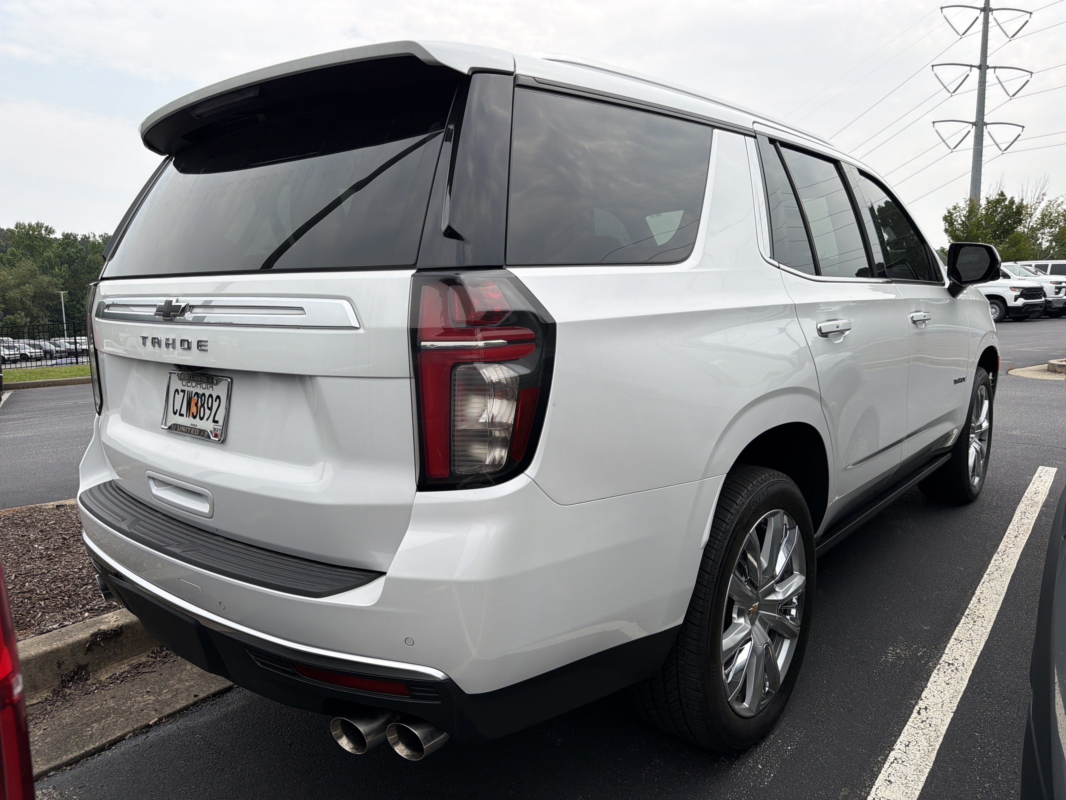 Used 2022 Chevrolet Tahoe High Country AWD/4WD image 13