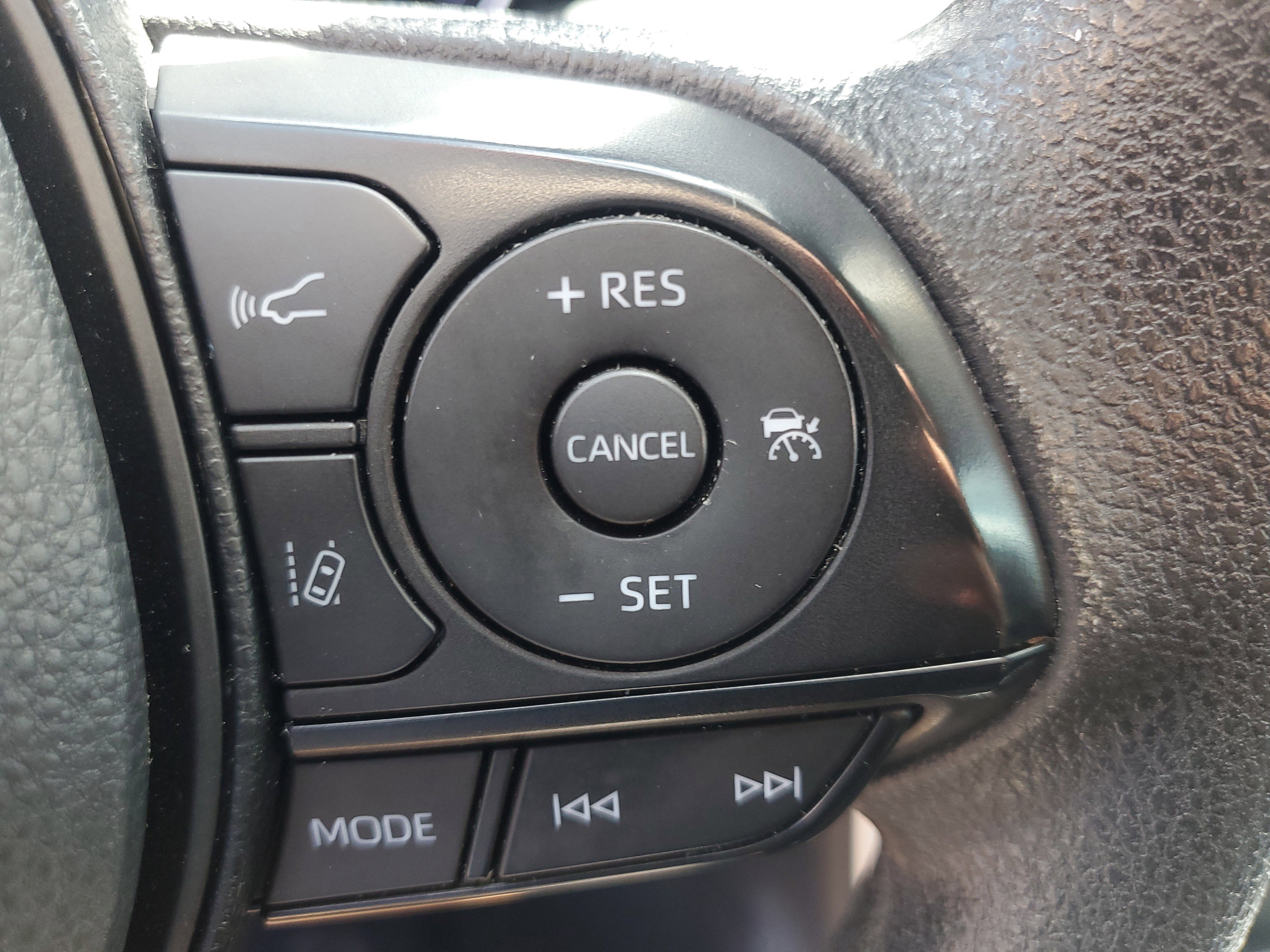 Certified 2024 Toyota RAV4 LE AWD/4WD image 22