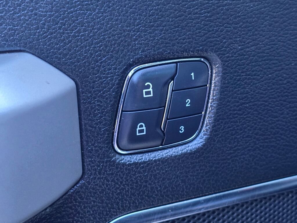 Used 2017 Ford F150 Lariat w/ Equipment Group 502A Luxury image 24