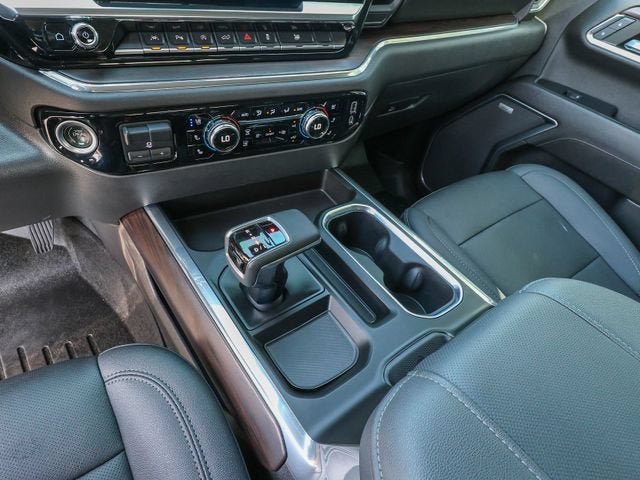 Used 2023 GMC Sierra 1500 SLT w/ SLT Premium Plus Package AWD/4WD image 20