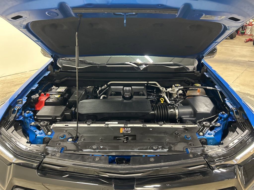 Used 2023 Chevrolet Colorado Z71 w/ Z71 Convenience Package 2 image 30