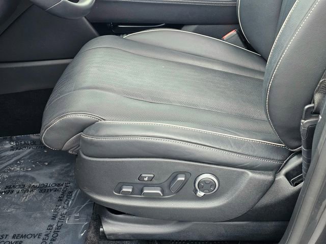 Used 2023 Genesis GV80 2.5T w/ Prestige 20" Package image 18