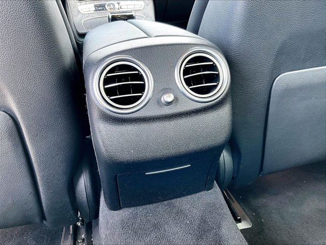 Used 2018 Mercedes-Benz E 300 image 25