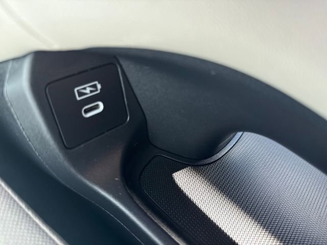 Certified 2024 Honda HR-V LX image 28