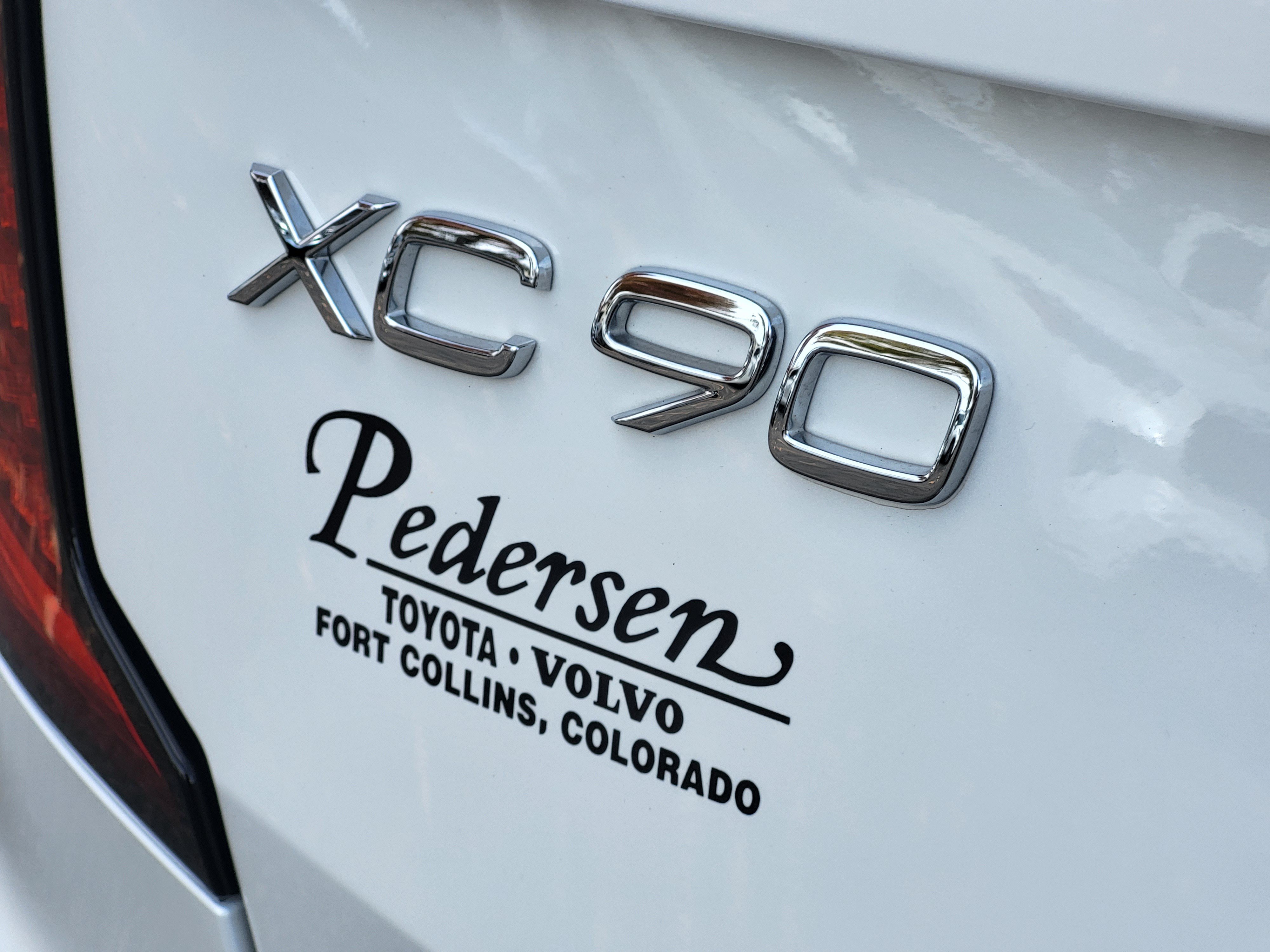 New 2026 Volvo XC90 B6 Plus w/ Protection Package AWD/4WD image 8