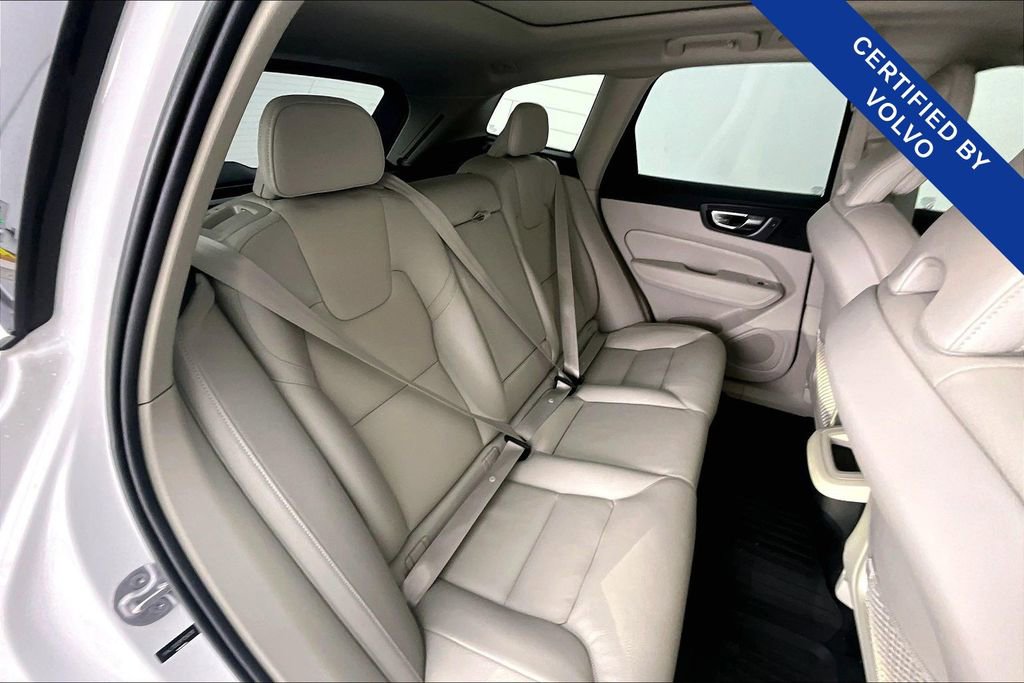 Used 2023 Volvo XC60 B5 Plus w/ Protection Package Premier image 35