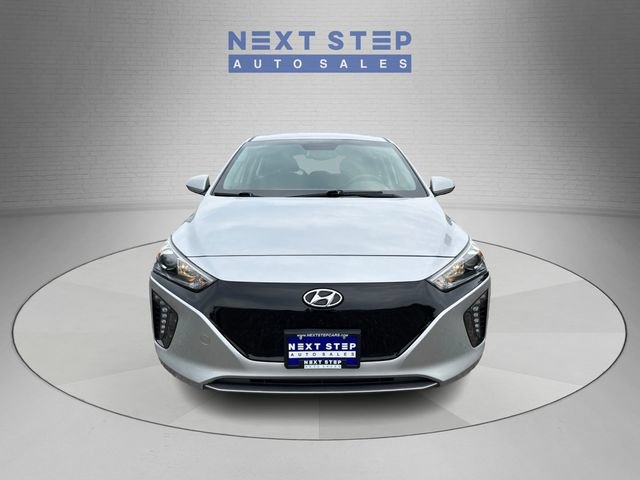 Used 2019 Hyundai Ioniq Electric FWD image 2