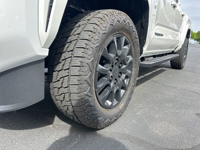 New 2026 Toyota Tacoma SR5 AWD/4WD image 12