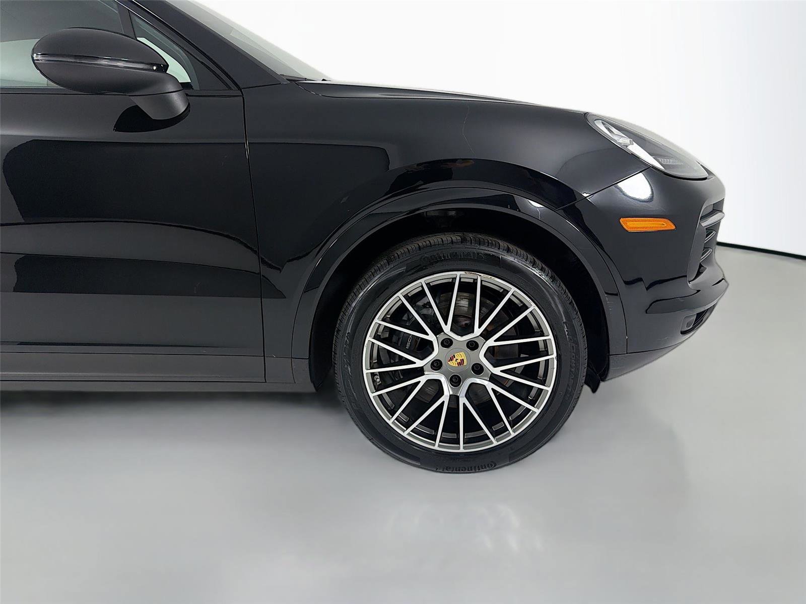 Certified 2023 Porsche Cayenne Platinum Edition AWD/4WD image 28
