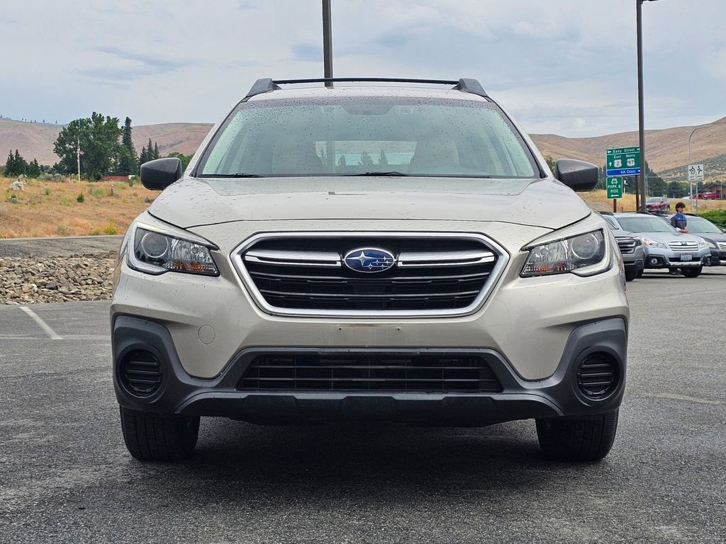 Used 2019 Subaru Outback 2.5i AWD/4WD image 8